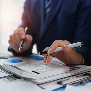 Global Logistics Case Study: <br>Driving Cash Application Accuracy and Cost Reduction with Outsourcing thumbnail
